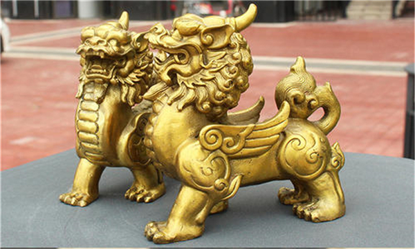 招財(cái)銅貔貅雕塑