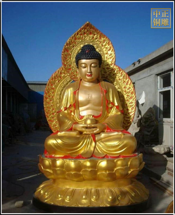 彩繪如來(lái)佛祖