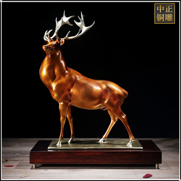 銅鹿雕塑擺件.jpg 銅鹿雕塑擺件.jpg