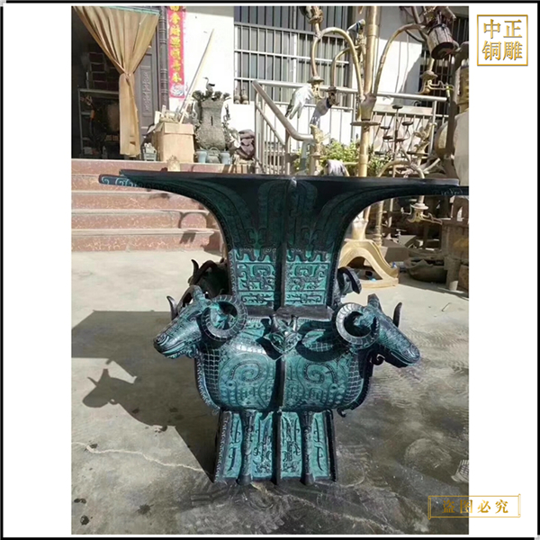 企業(yè)誠(chéng)信鼎鑄造