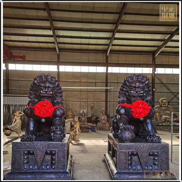 故宮銅獅子定做廠(chǎng)家.jpg 故宮銅獅子定做廠(chǎng)家.jpg