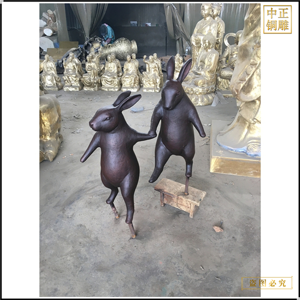 10園林小兔子景觀雕塑.jpg 10園林小兔子景觀雕塑.jpg