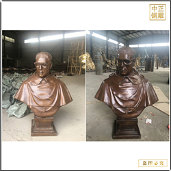 戴眼鏡莊嚴(yán)人物半身像