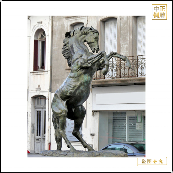 廣場(chǎng)銅馬雕塑鑄造