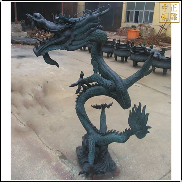 純銅盤龍動(dòng)物雕塑定制