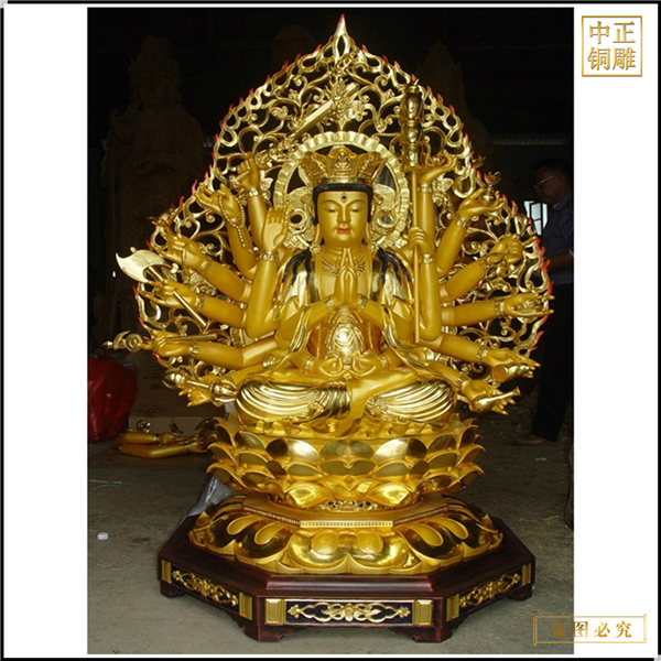 坐式千手觀音雕塑