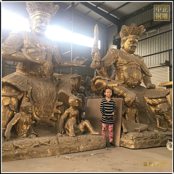 大型銅雕四大天王佛像價(jià)錢